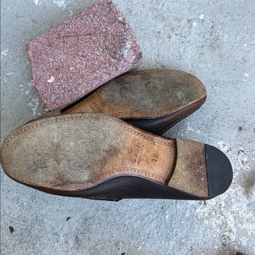 Gucci men’s two tone horse bit loafers - Picture 8 of 8